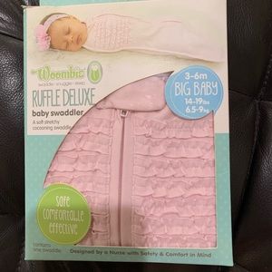 Woombie baby swaddle -Ruffle Deluxe-